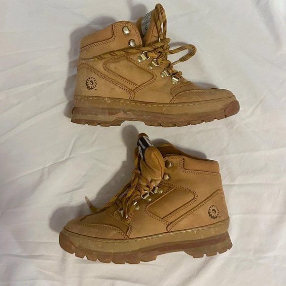 Vintage 90's TIMBERLANDS - Picture 6 of 8